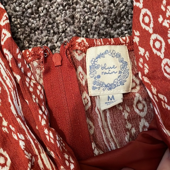 Dress - Picture 2 of 3